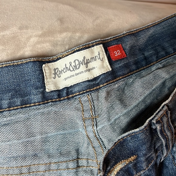 Ranch & Dvlpmnt Mens Jeans - Picture 9 of 9